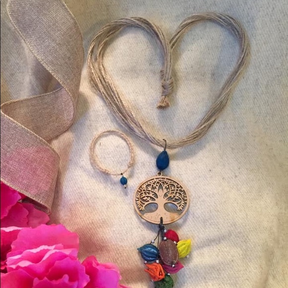 Handmade boho necklaces - Picture 4 of 5